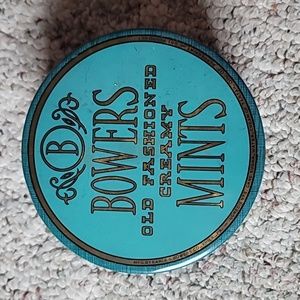 Vintage Bowers Old Fashioned creamy mints Tin